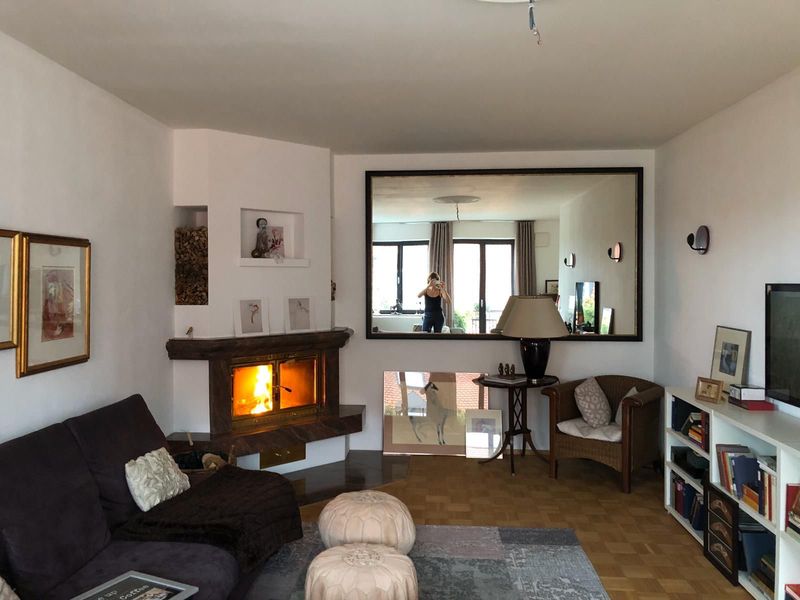 2,5-Zimmer-Wohnung mit Einbauküche, Kaminofen und Balkon
